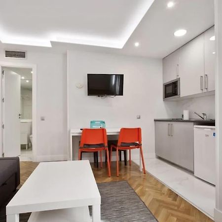 Apartament Gran Via By RegalateMadryt Zewnętrze zdjęcie